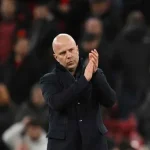 Arne Slot thừa nhận sự thật phũ phàng: Áp lực sa thải không thể dập tắt dù Liverpool thắng 1