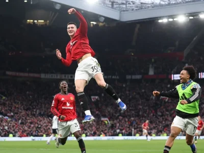 Sesko Bùng Nổ, Ghi Bàn Phút 94 Cứu Man Utd: Amorim Rời Đi Là May Mắn?