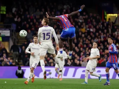 Crystal Palace vs Fiorentina: Cuộc Đối Đầu Kịch Tính Giữa Hai Nền Bóng Đá