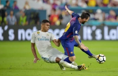 BOM TẤN: Casemiro sắp làm đồng đội Messi tại Miami, MU chính thức chia tay huyền thoại 1