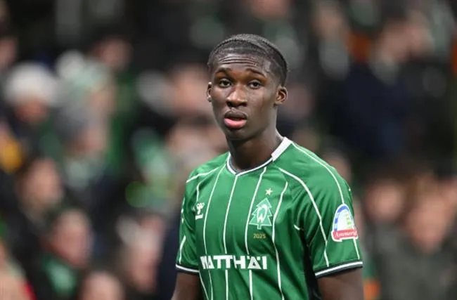 Chelsea gia nhập cuộc đua giành Karim Coulibaly. Chelsea gia nhap cuoc dua gianh Karim Coulibaly.